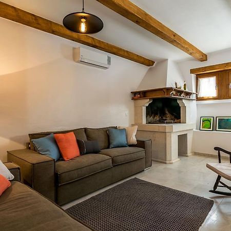 Villa Sagri - Heated Pool Zagrici Екстериор снимка