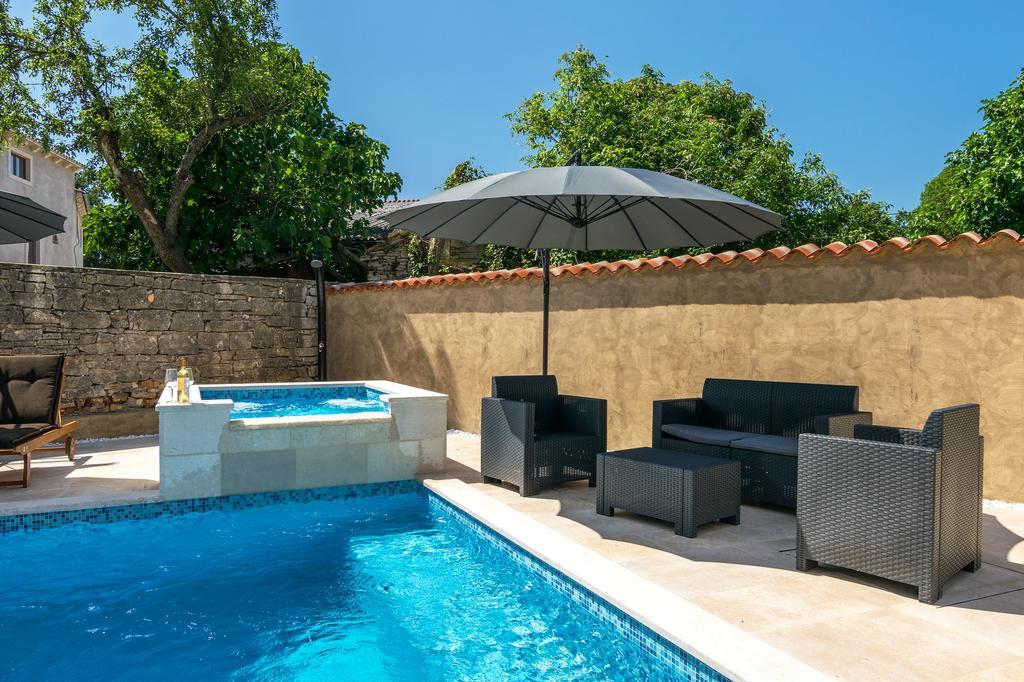 Villa Sagri - Heated Pool Zagrici Екстериор снимка
